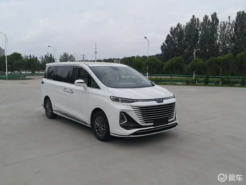 奔騰M9申報圖 主打中大型MPV市場/搭載2.0T發動機